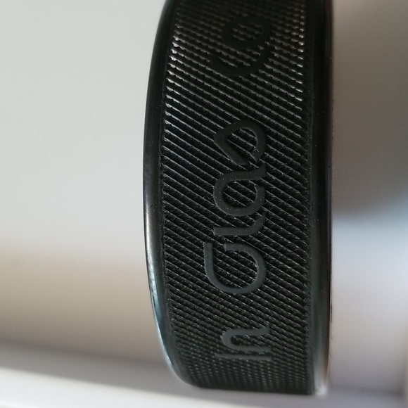 Dux In Tux Ducks Hokey Puck Exclusive of Fundraising Events - Picture 5 of 9